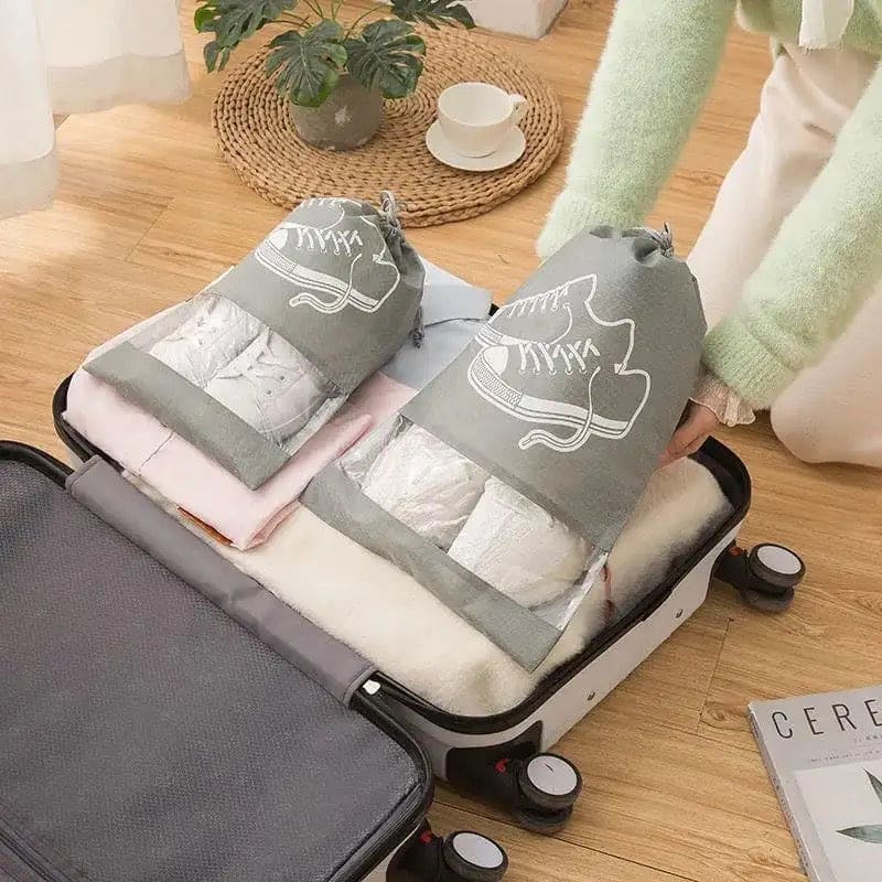 Set Of 5 Travel Shoe Pouch, Grey Non Woven Fabric Dustproof Drawstring Bag, Breathable Storage Pouch With Visual Window, Portable Shoe Organizer Drawstring Bag Set Of 5 Travel Shoe Pouch, Grey Non Woven Fabric Dustproof Drawstring Bag, Breathable Storage Pouch With Visual Window, Portable Shoe Organizer Drawstring Bag